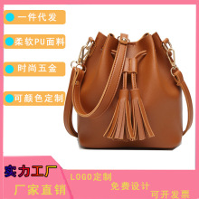 ����Ů2026�¿����K���KˮͰ���r�Іμ�б���puŮʿ������S��