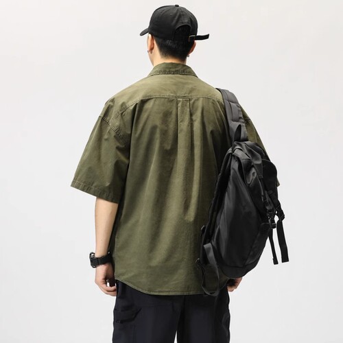 Japanese-style workwear short-sleeve shirt for men, cool and stylish olive green streetwear brand explosion street fashion mid-sleeve half-sleeve top shirt