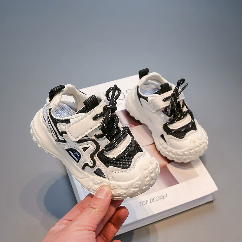 Детская сетчатая дышащая спортивная обувь весна и осень 2025 новый мальчик нескользящая обувь для девочек модная повседневная обувь