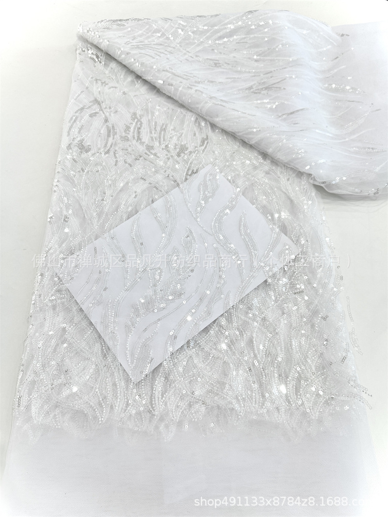 Tejido de malla de lenta bordada tridimensional Vestido de novia de moda Vestido de moda Tela de encaje LACE