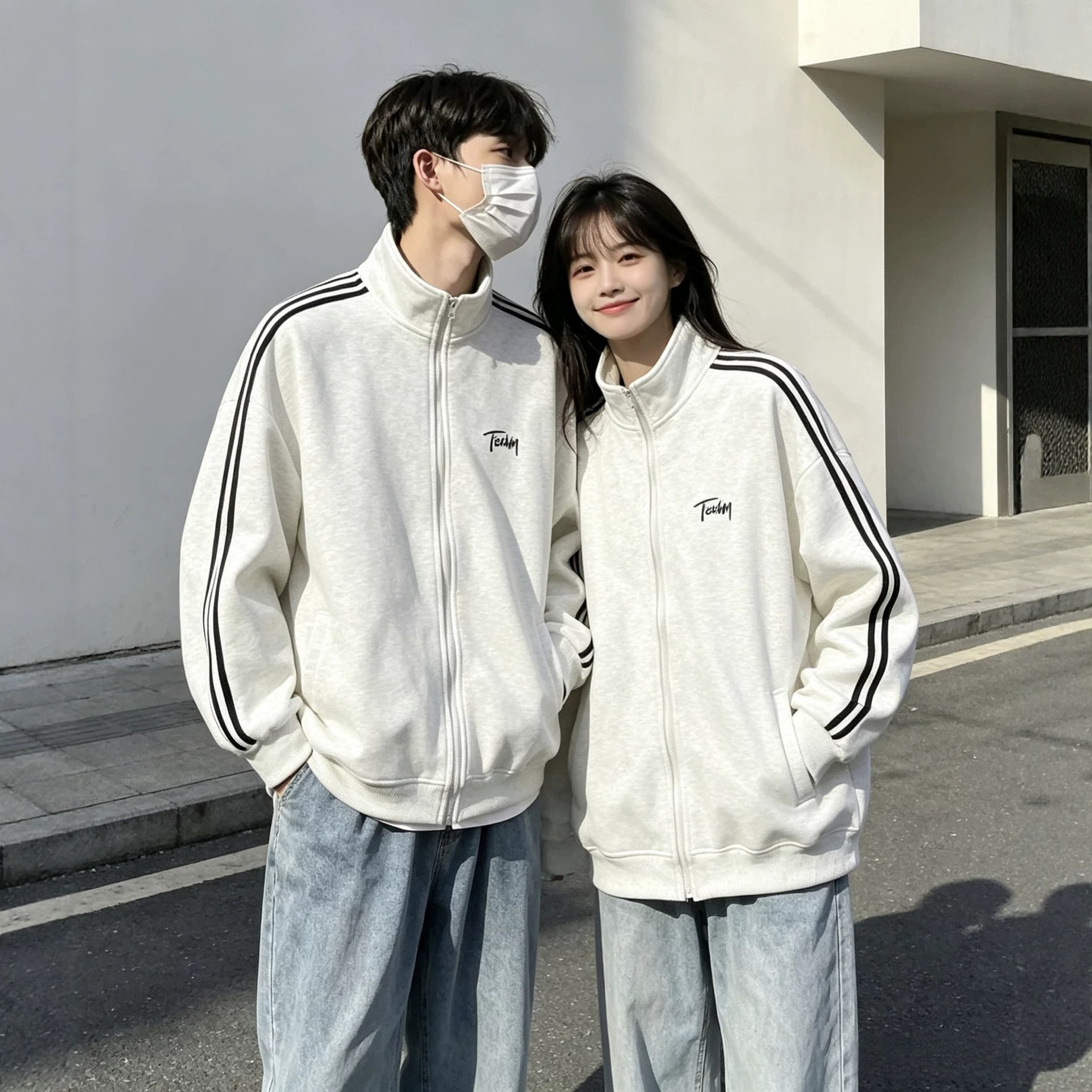 Super stylish couple outfits for autumn and winter: 2026 new collection of unique and trendy baseball jackets, cardigans, and sweatshirts
