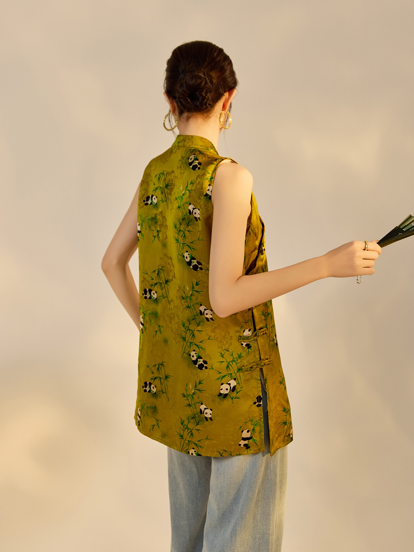 Áo vest cổ tre họa tiết gấu trúc phong cách Trung Hoa mới dành cho nữ — Màu vàng