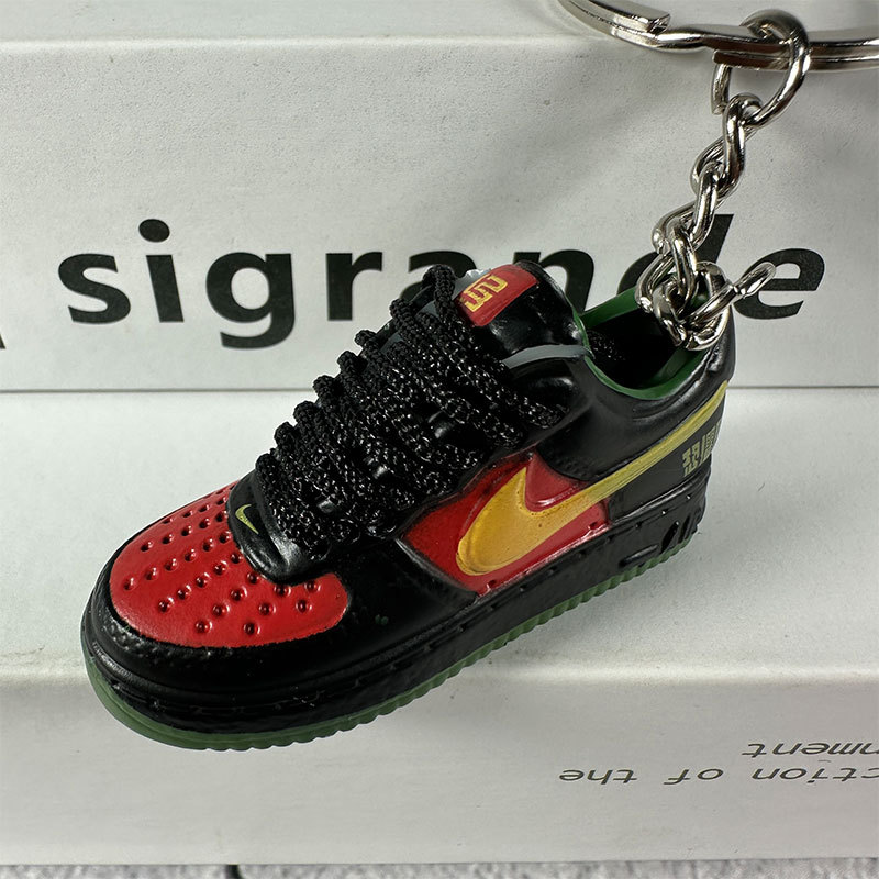 38.af1 graffiti black