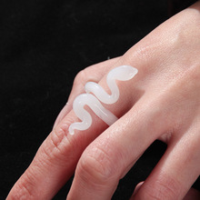 琉璃蛇戒指轻奢高级感男淄博手工玻璃饰品女蛇年本命年礼物设计感