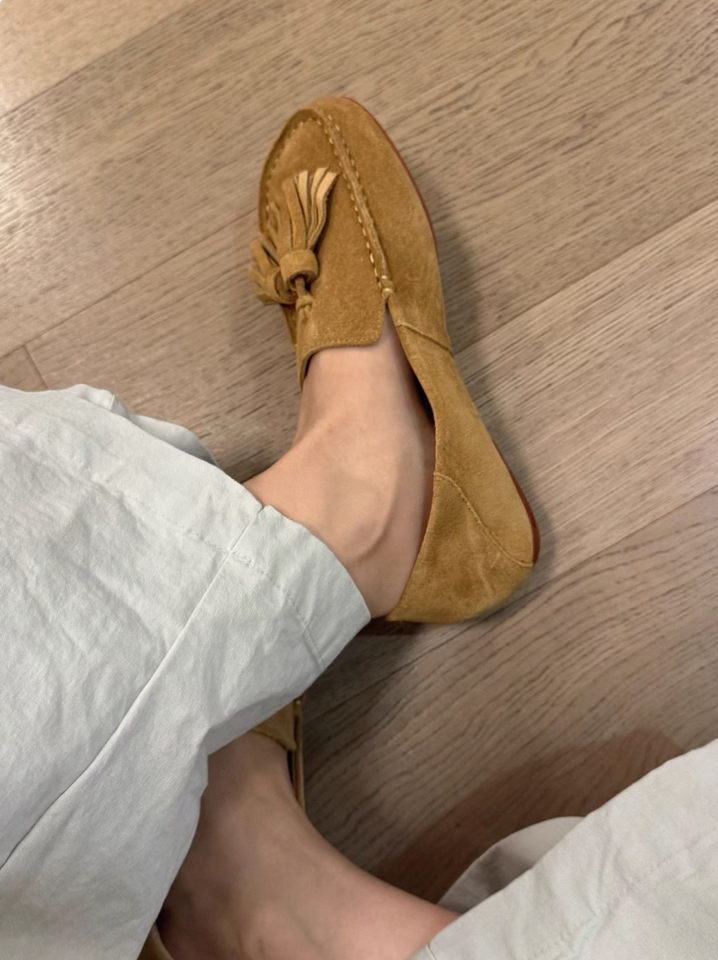 Giày lười nữ da lộn mũi vuông tua rua đế bệt — Màu nâu nhạt, Màu nâu đậm chi tiết 17