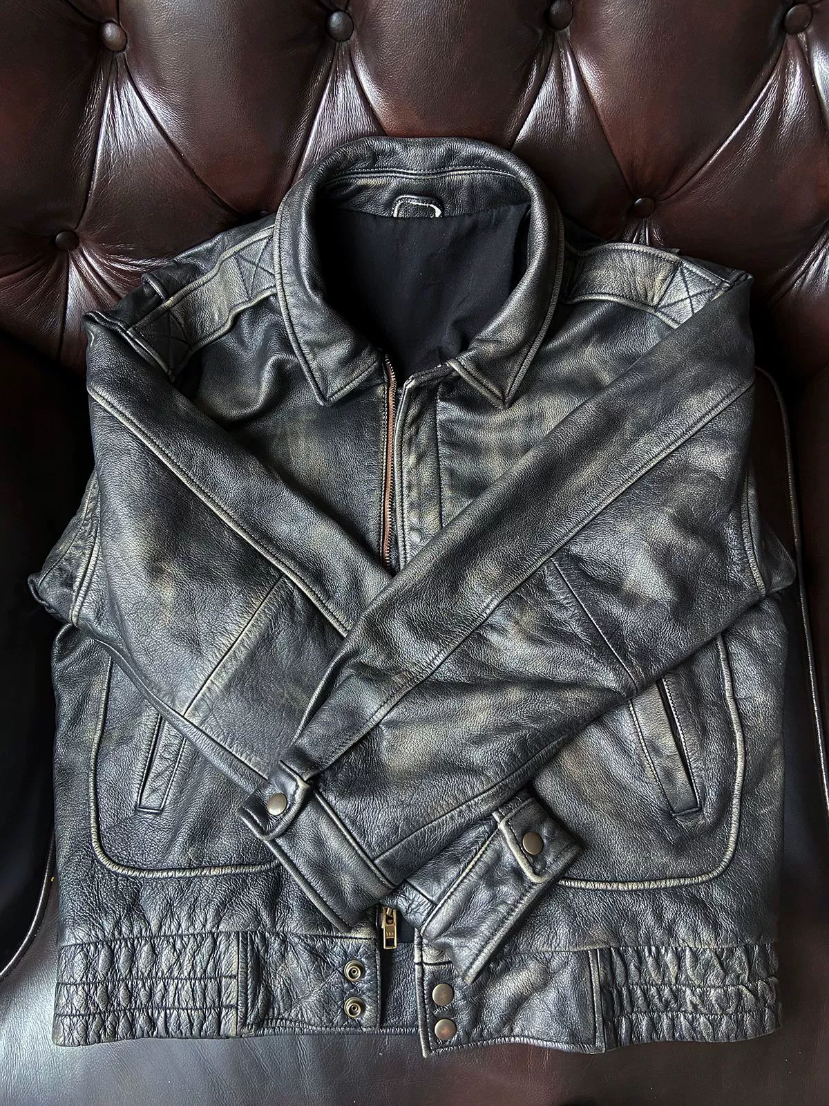 Retro leather jacket for leisure, oversize, genuine leather, cowhide