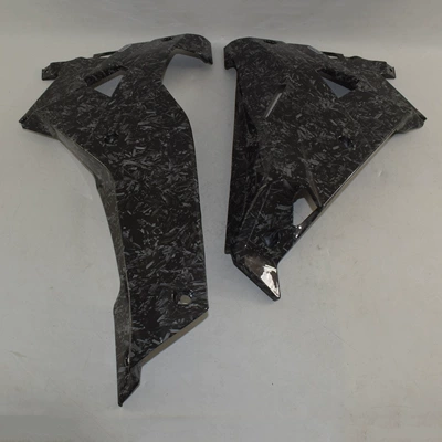 Suitable for Aprilia Rs457: Motorcycle cushion - left-and-right-lower-air-deflectors-forged-pattern