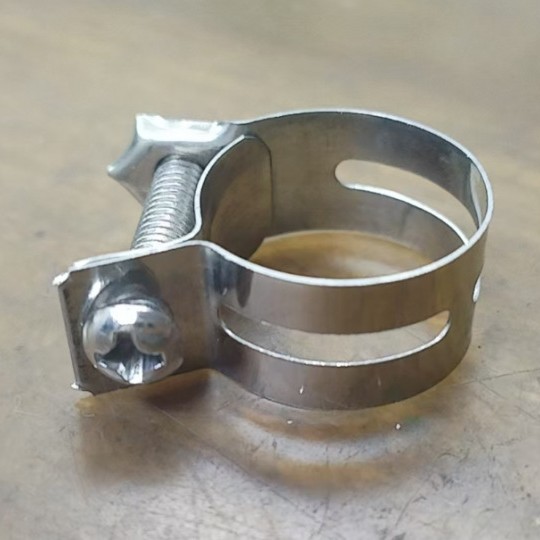 Pantalla de ducha un conjunto completo de baño al aire libre sistema de lavado de bronce rociador conjunto oscuro de tres piezas de artefactos mágicos de temperatura constante