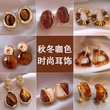 �����½��ǿ�ɫ���L��ᔶ��hŮ�p�ݸ߼����ﶬ�¿���|�������