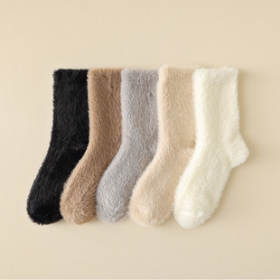 Mink Velvet Socks for Women in Winter Warm Fleece-Lined Thickeneded Mid-Calf Socks Pure Color Simple Sleep Socks Women's Furry Socks