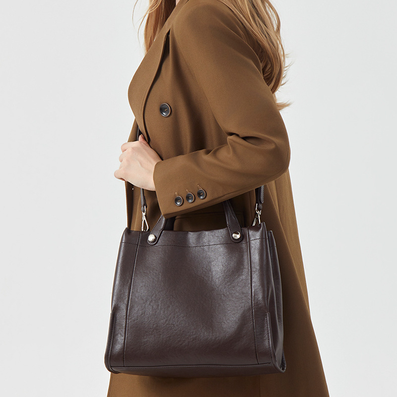 Top Grain Cowhide New Genuine Leather Women's Bag French Fashion Trendy Tote Shoulder Bag Large Capacity Crossbody Handbag - Thumbnail 2