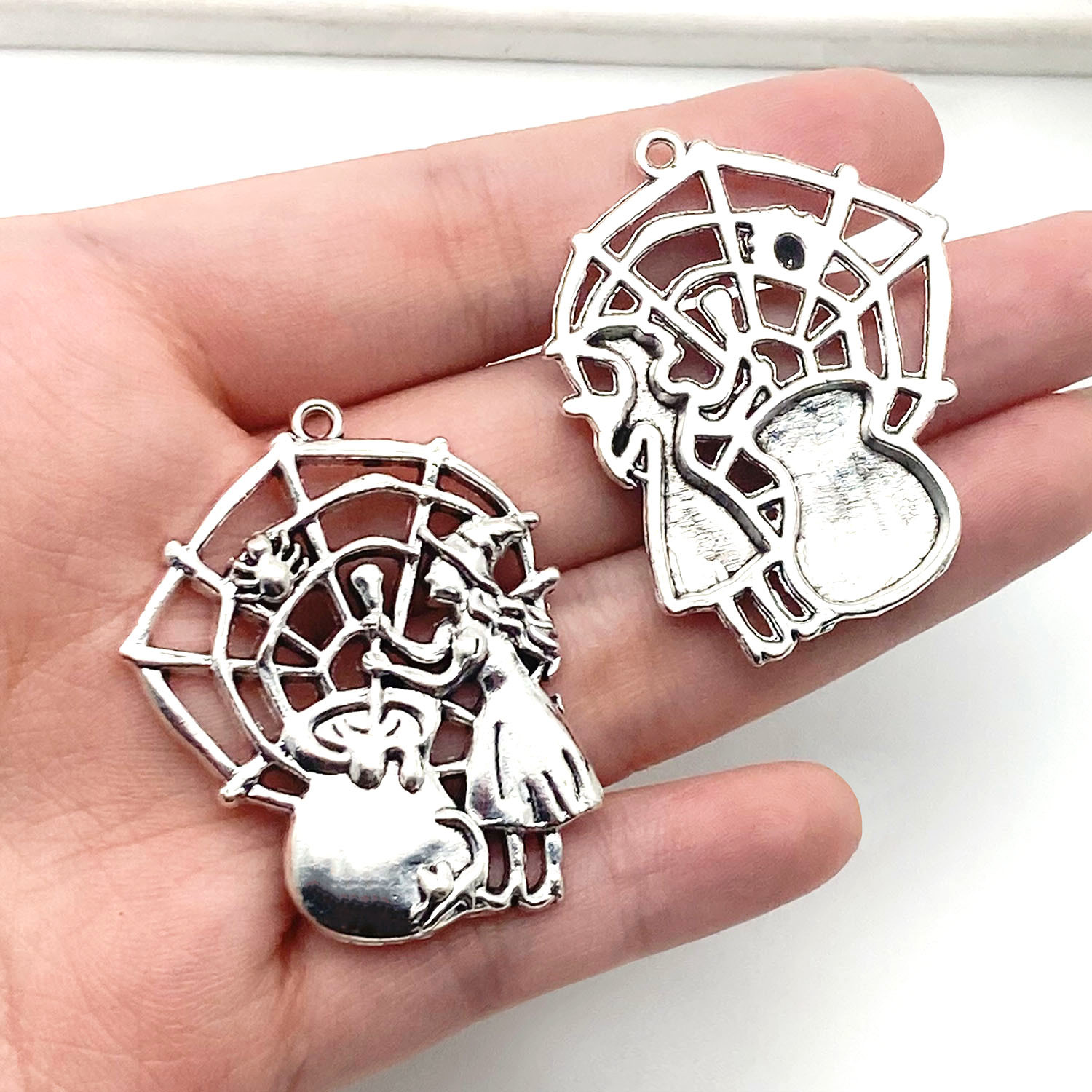 Mixta 80 accesorios de Halloween calabaza cráneo murciélago bruja colgante DIY accesorios de la joyería pendientes material