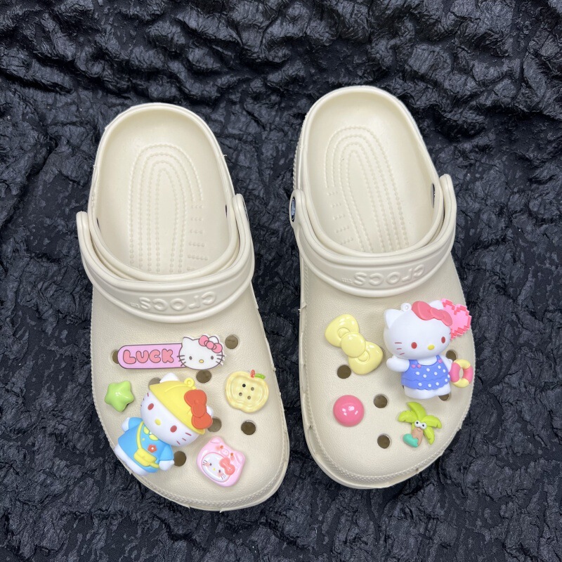 Hole shoes accessories women's DIY shoe buckle cartoon kt cat hole shoes shoes flower slippers decorations suit cross-border batch Hole shoes accessories women's DIY shoe buckle cartoon kt cat hole shoes shoes flower slippers decorations suit cross-border batch