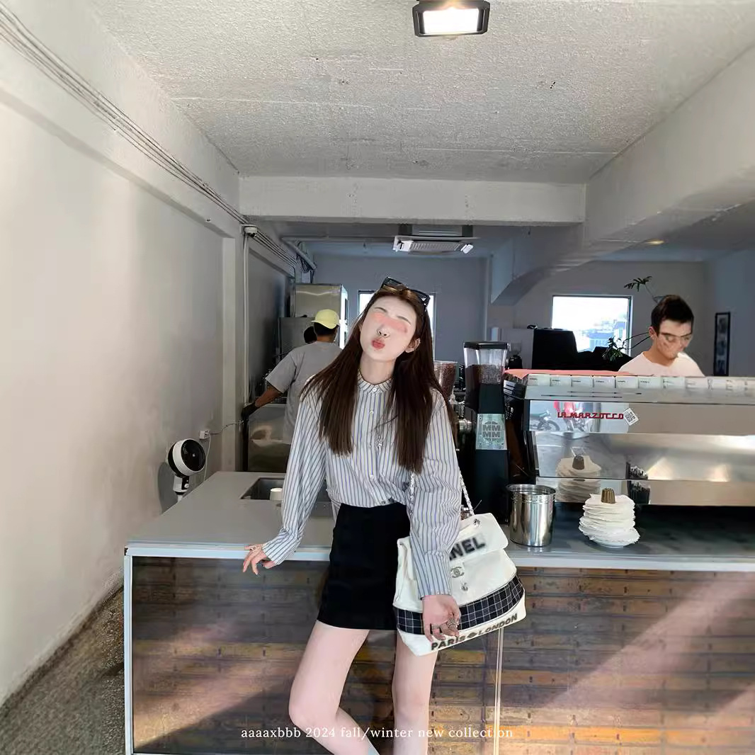 AAAAXBB 실버 로마 2 색 줄무늬 셔츠 긴팔 탑 작은 칼라 느슨한 올 매치 초가을 탑