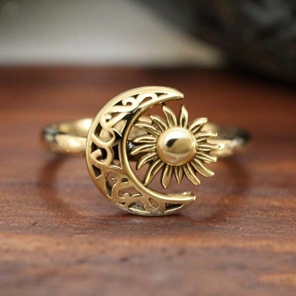 retro ethnic creative ring solar-powered