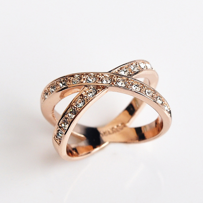 �պ�ʱ�м�Լ�������꽻���ָ����С�����䵭��Ů����ָָ��