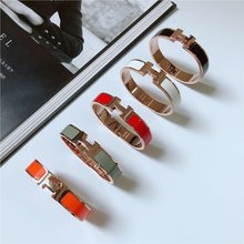 ���R����H��ĸ���C�m��õ��������p����Ů��Hͨ�ý����H���֭h