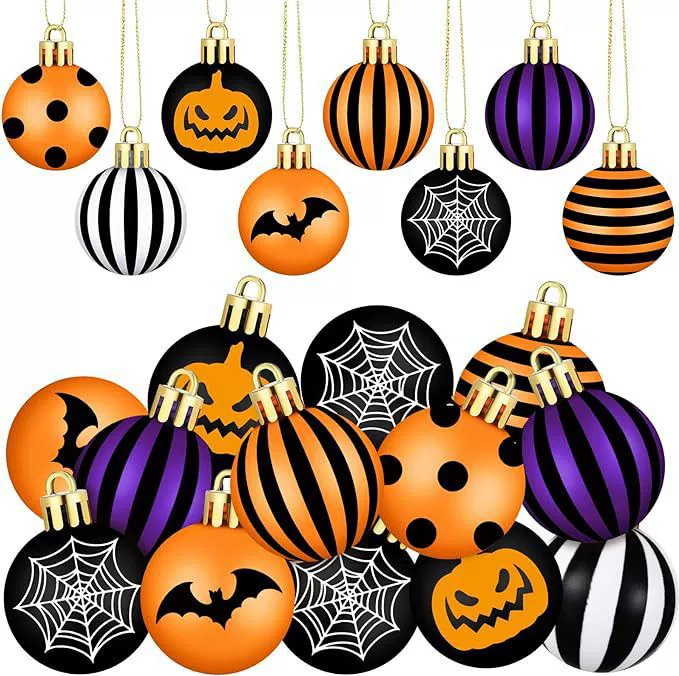 Painted decorations, Christmas plastic pendant with accessories, hand painting