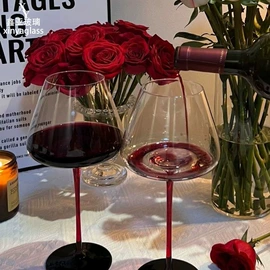 酒杯;醒酒器;果盘、果篮