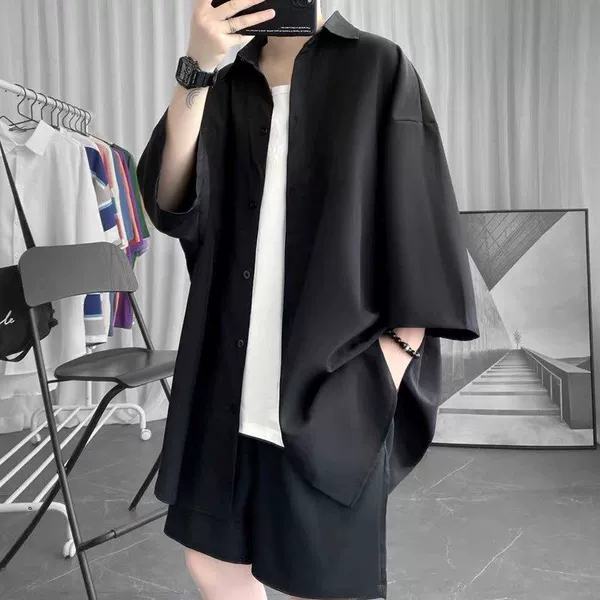 Black high quality shirt