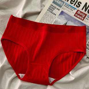 Benmingnian girl briefs ladies Japanese wholesale student underwear breathable cotton mid-waist red plus size simple