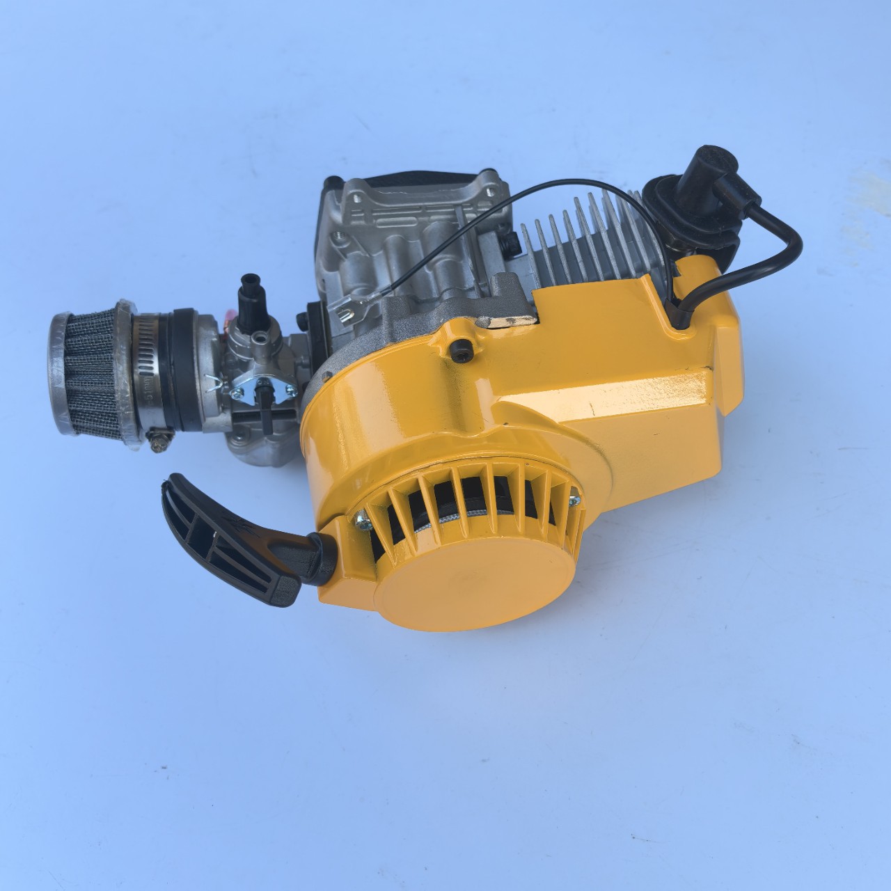 Mini Motorcycle Accessories 49Cc Xiaoliya Off-Road Two-Stroke Engine Gasoline Engine with Gearbox Yellow