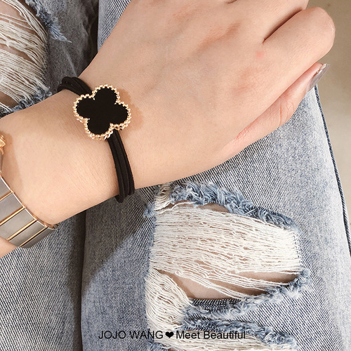 The clover that symbolizes luck ~ hair tie, hair accessory, rubber band, Korean hairband, flower, elegant, simple style and versatile