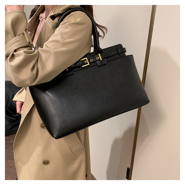 Bolsa de mano de comercio exterior transfronterizo para mujeres nueva moda europea y americana de alta calidad sensación de gran capacidad exquisita bolsa de hombro de viaje