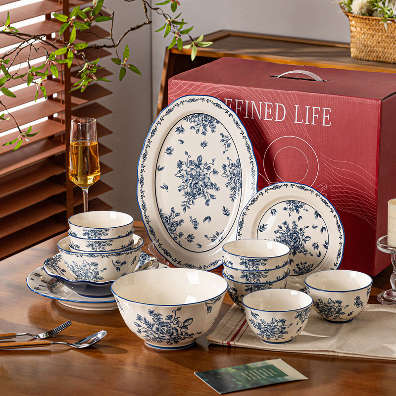 Blue and White Chinese-Style Ceramic Tableware Set Wholesale High-Value Bowls Couple Retro Dinner Plates Housewarming Household Dishes and Plates Blue and White Chinese-Style Ceramic Tableware Set Wholesale High-Value Bowls Couple Retro Dinner Plates Housewarming Household Dishes and Plates