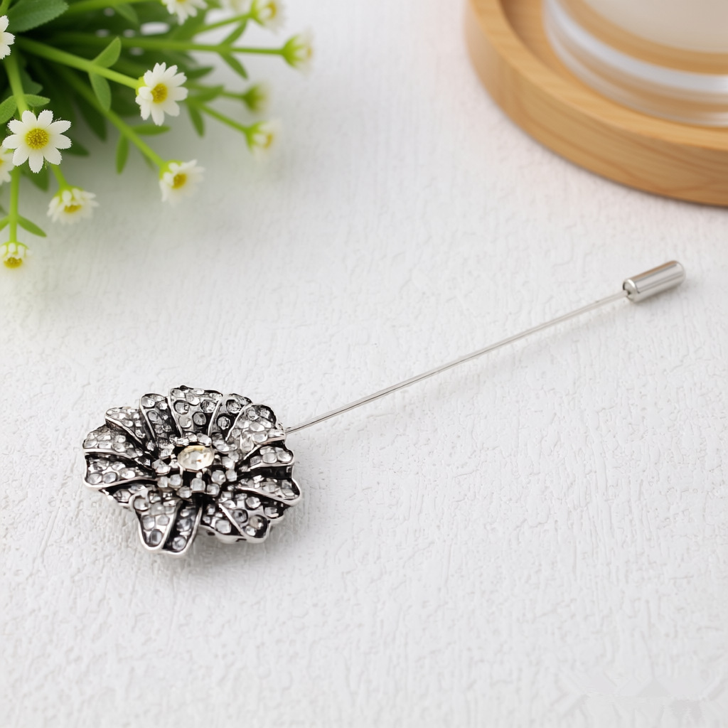 Exklusive Retro Brosche Mit Diamanten Im Europäischen Stil_voghion.com