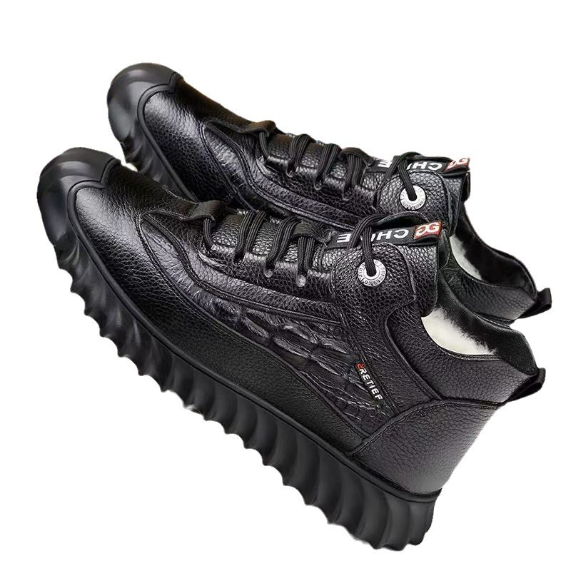 Nuevos zapatos de algodón de hombre prácticos de invierno de noreste con terciopelo calentador de algodón para ayudar a las botas de nieve de papá botas Martin