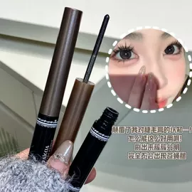 唇釉;腮红、胭脂;眼影