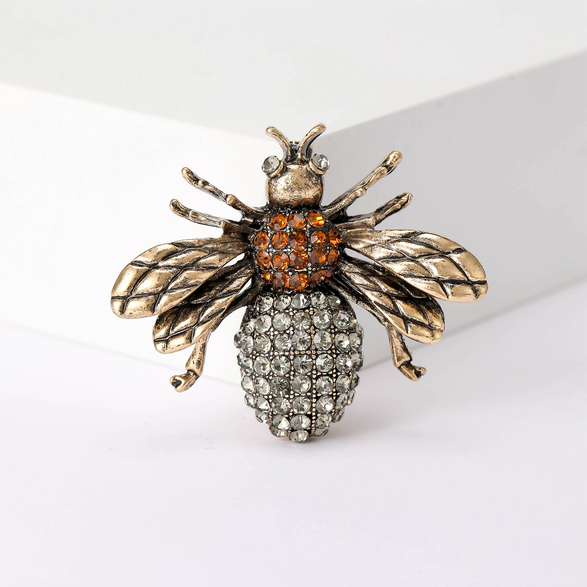 15g Weight Rhinestones Inlay Material Brooches Classification Banquet, Party Occasion Alloy Material All Seasons Season Women's Gender Elegant, Vintage Style Style Elegant Vintage Style Pin Alloy Rhinestones Women's Brooches 7