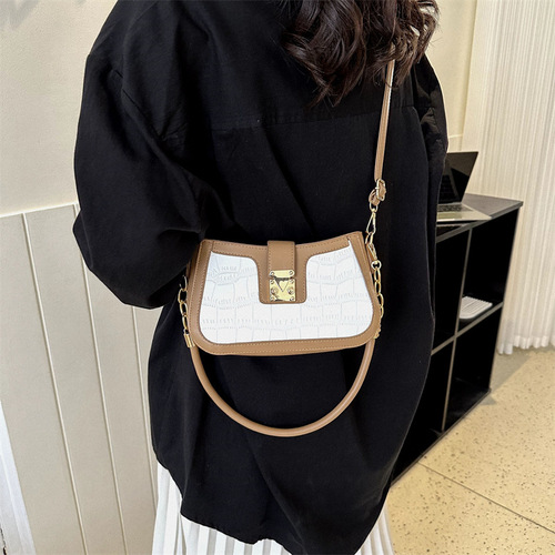 Casual Retro Small Bag  Spring New Simple Casual Crossbody Bag Stylish and Fashionable Single Shoulder Armpit Bag