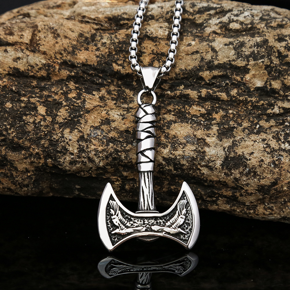 Viking Double-sided Axe Pendant Necklace For Men And Women_voghion.com