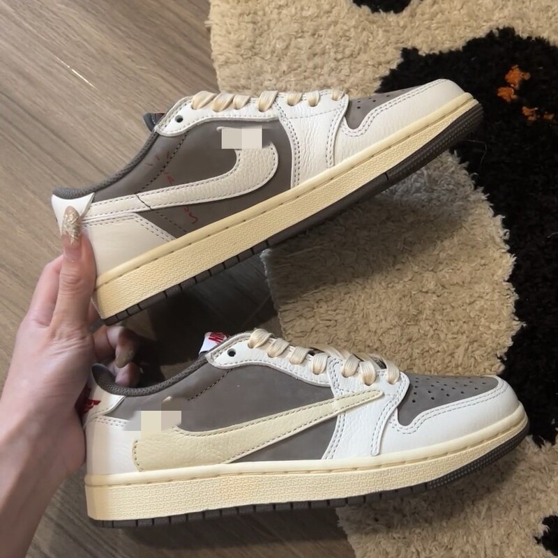 Putian Pure Original High Version Dunk Sb Black and White Panda North Carolina Blue and White Gray Wine Red White Green Men's and Women's Retro Sneakers