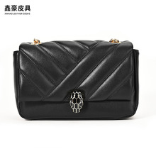 ֱ߷Ƥư^朗lбμŮ߼СţƤ