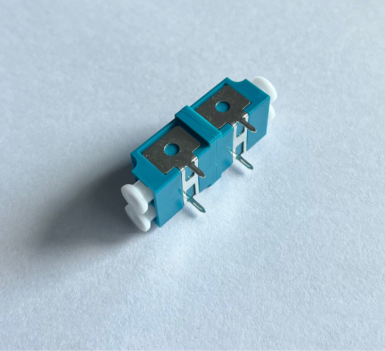 L C无耳四针脚 焊接尖角弹片L C ／upc适配器路由器光猫光纤接口