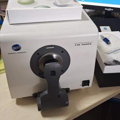 出售/回收 柯尼卡美能达 CM-3600A 分光测色计