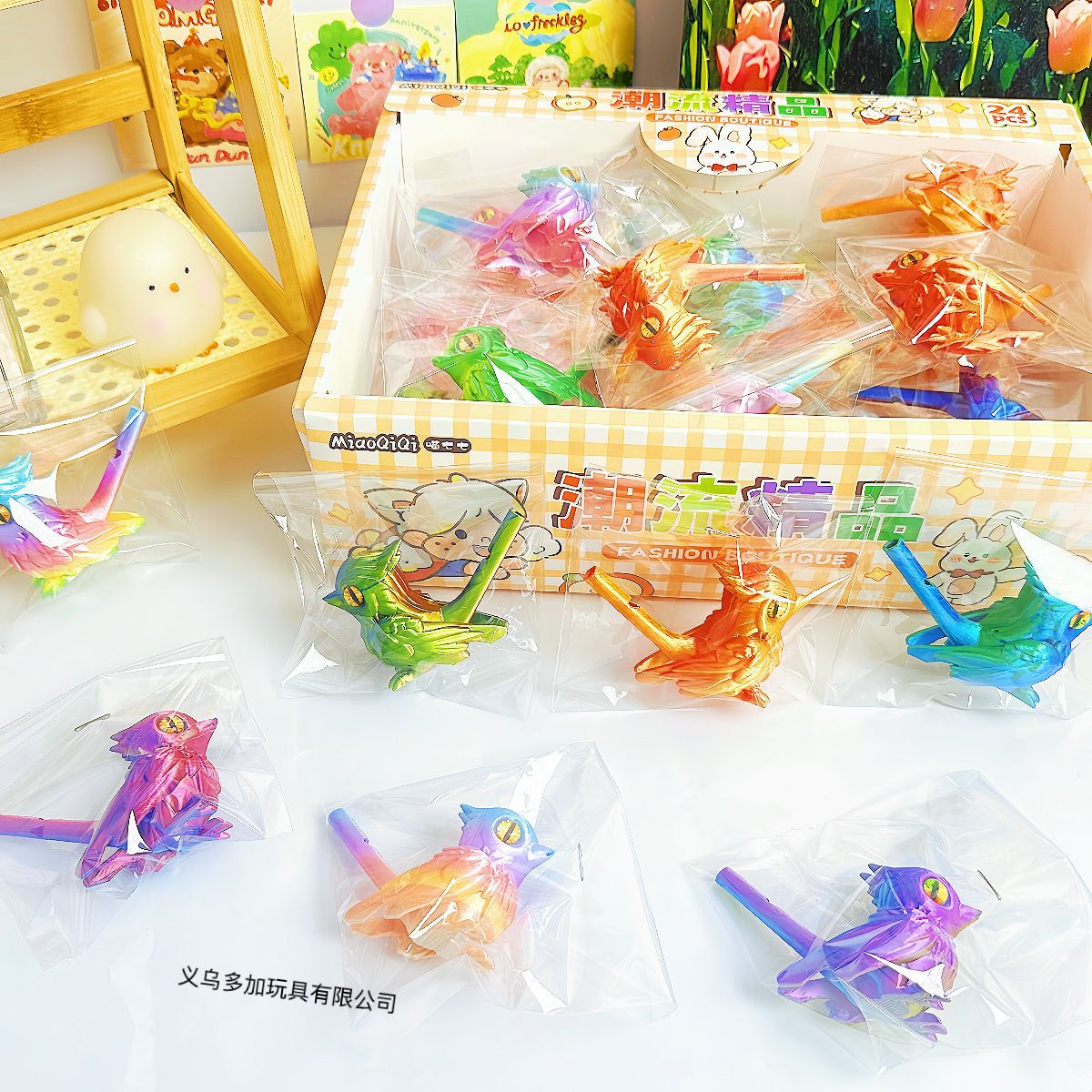 B3D silbato de pájaro impreso flauta de pájaro juguete para niños Silbato de pájaro realista modelo de entrenamiento de pájaro se puede agregar silbato de agua al por mayor