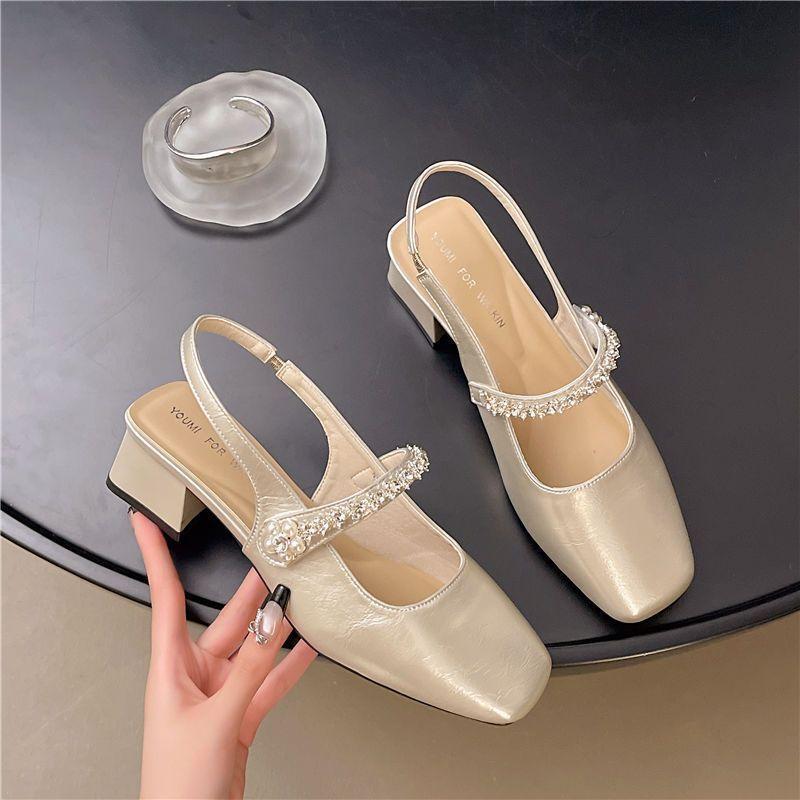 2026 New Summer Fashionable French Style Rhinestone Toe-Covered Comfortable Women's Outdoor Fashion Chunky Heel Mary Jane Sandals 2026 New Summer Fashionable French Style Rhinestone Toe-Covered Comfortable Women's Outdoor Fashion Chunky Heel Mary Jane Sandals