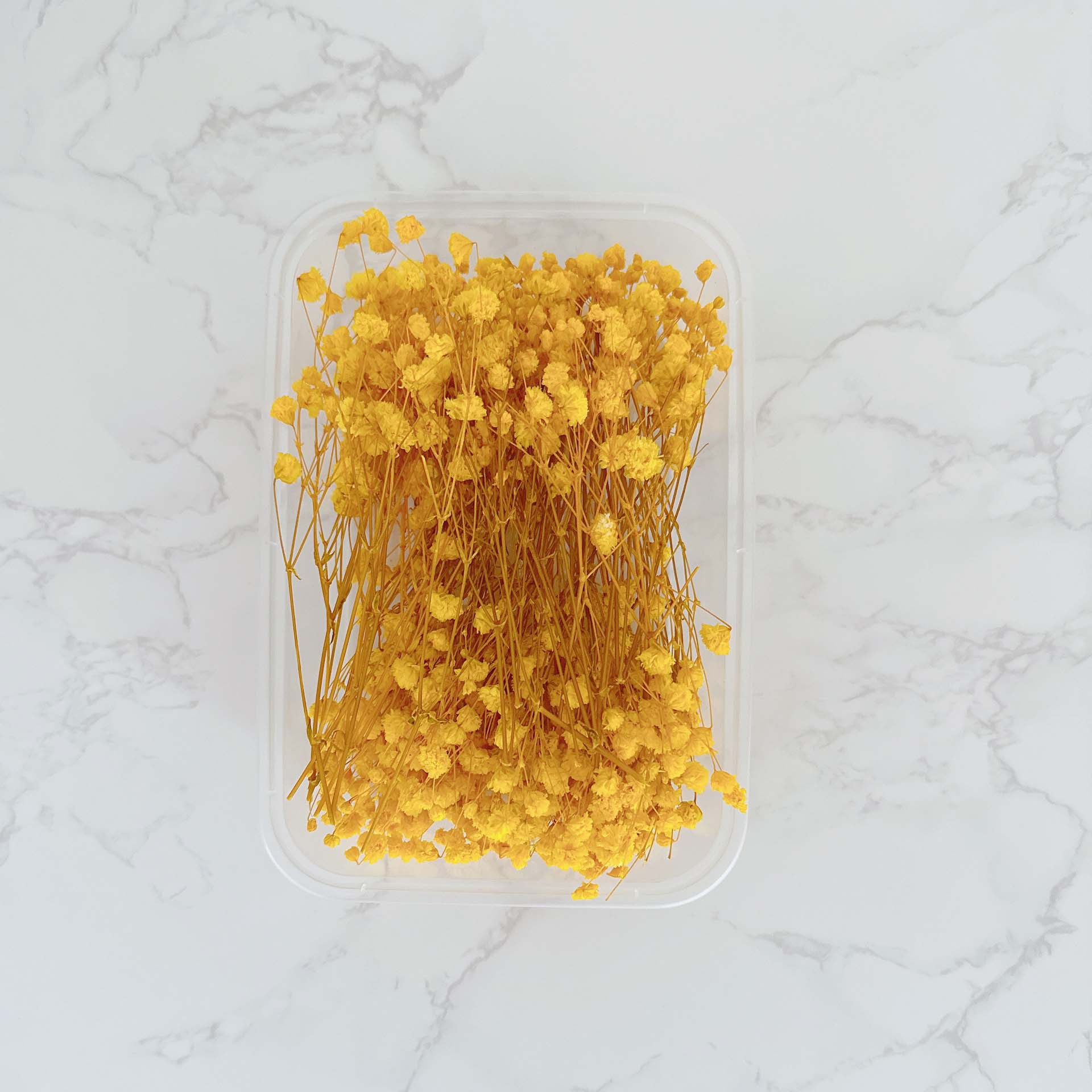 Cielo estrellado amarillo