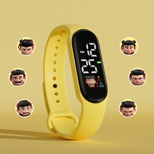 新款哪吒防水数字运动LED手环表简约学生个性森系女孩ins电子手表