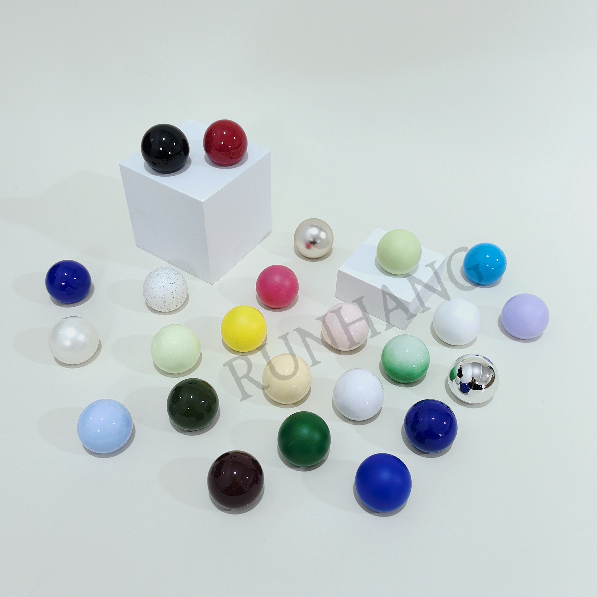 15口香水瓶球盖  ABS香水盖植绒香水盖树脂盖  多种颜色款式任选