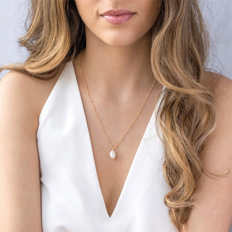 11g Weight 14K Gold Plated Plating Material Pendant Necklace Classification cable chain Chain Type 1 Piece Quantity Simple Style Irregular Freshwater Pearl Brass Plating 14k Gold Plated Pendant Necklace