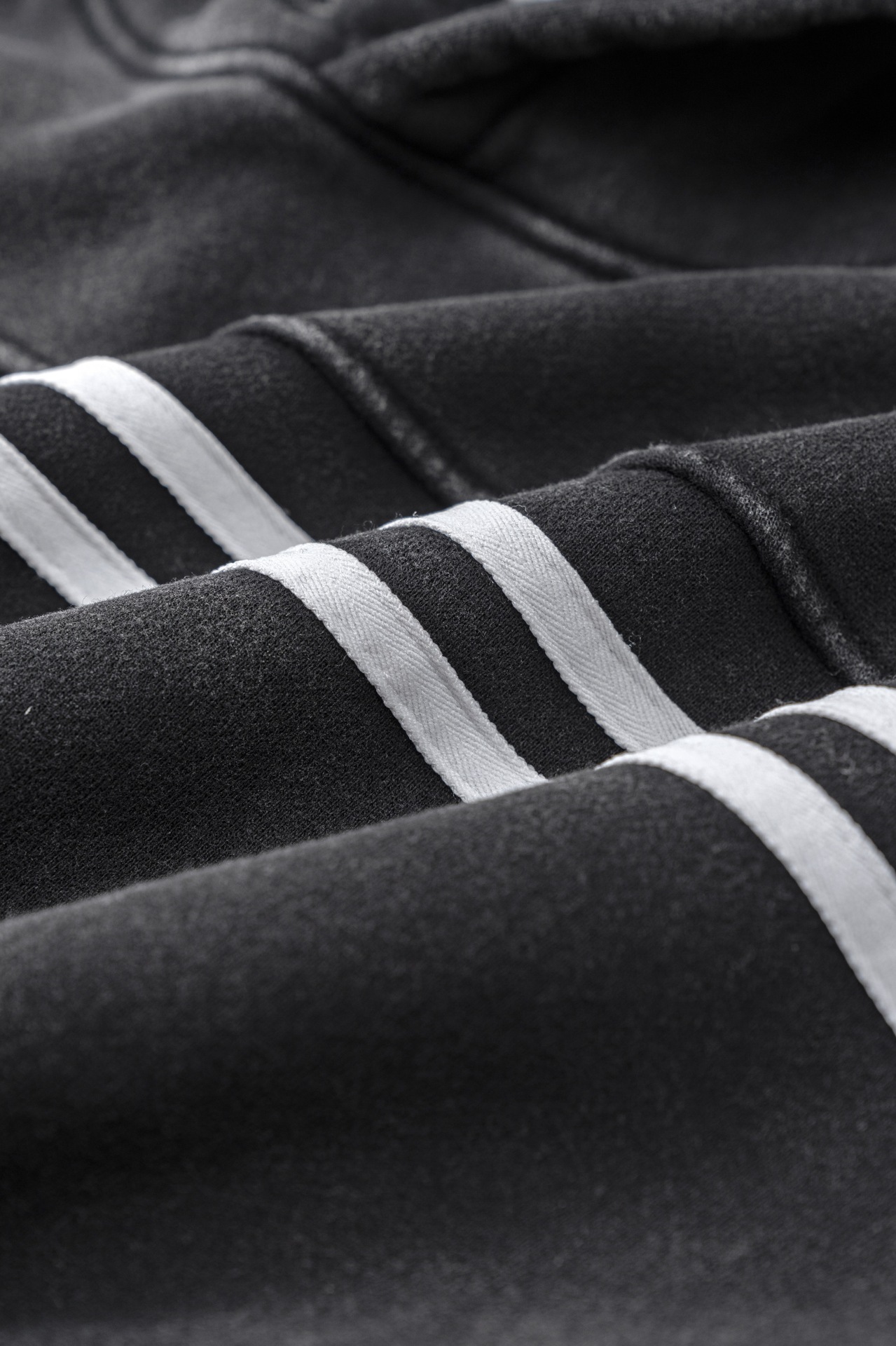 Abbigliamento maschile di marca di alta moda di strada pesante più velluto ispessito felpa con cappuccio a righe sportive felpe con cappuccio_voghion.com
