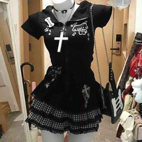 2025 homemade Japanese hot girl short-sleeved women's slim shoulder T-shirt summer subculture all-matching house coat top
