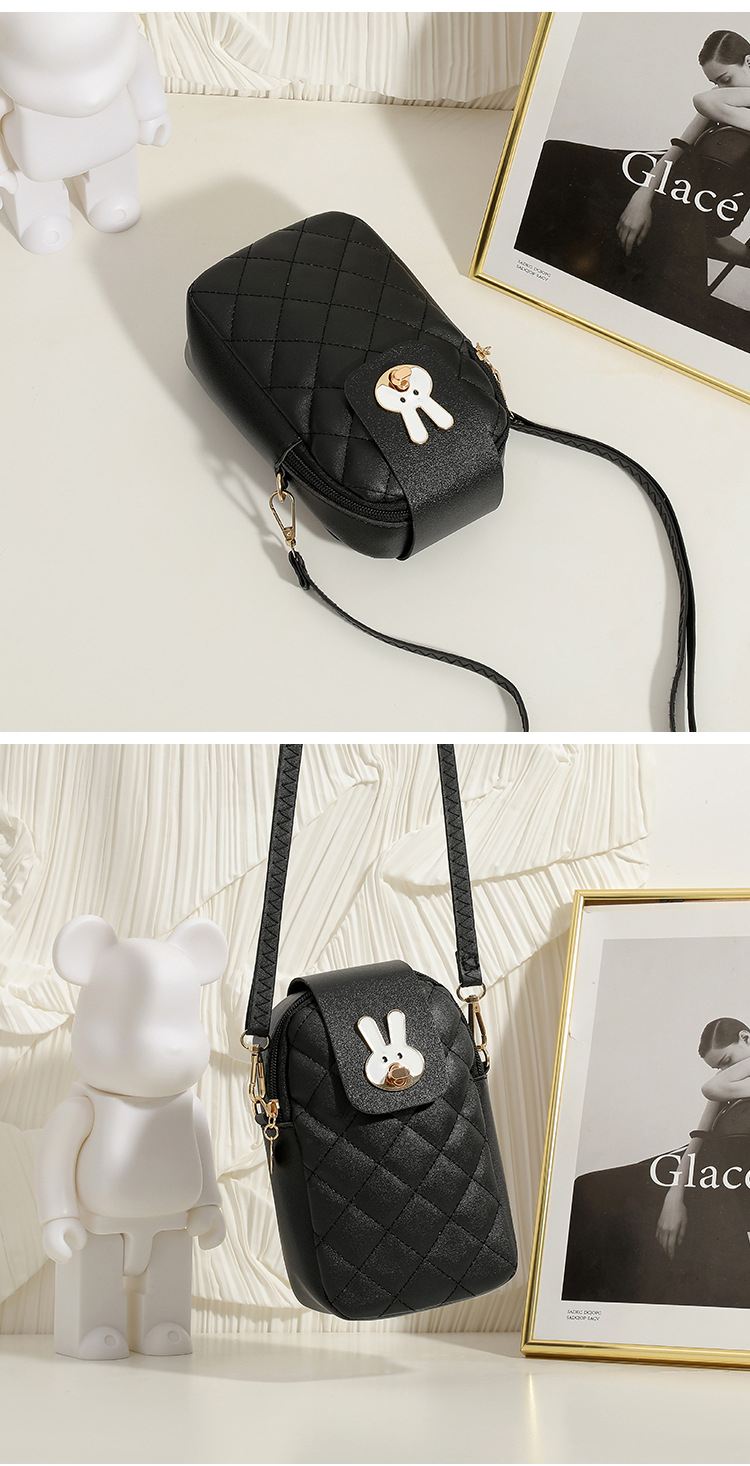 Women's Small Autumn Pu Leather Rabbit Lingge Cute Square Zipper Square Bag display picture 2