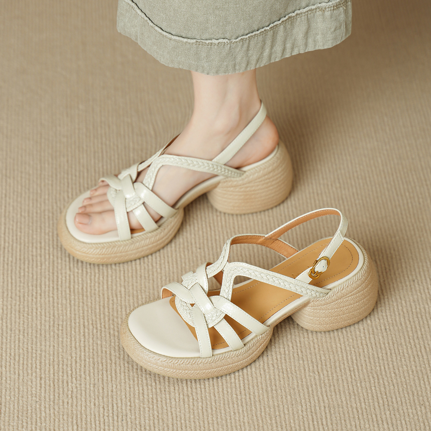 Sandal nữ hở mũi gót vuông đế dày 6 cm phong cách dệt — màu trắng ngà