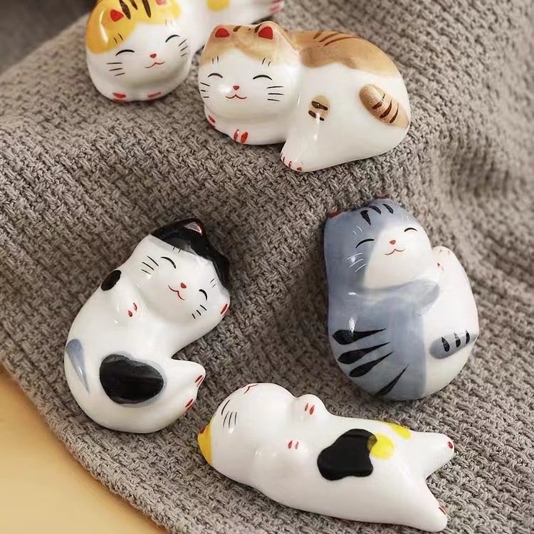 Ceramic Chopstick Holder Pen Holder Cartoon Cute Cat Chopstick Holder Hotel Tableware Chopstick Holder Chopstick Pillow Home Small Ornaments